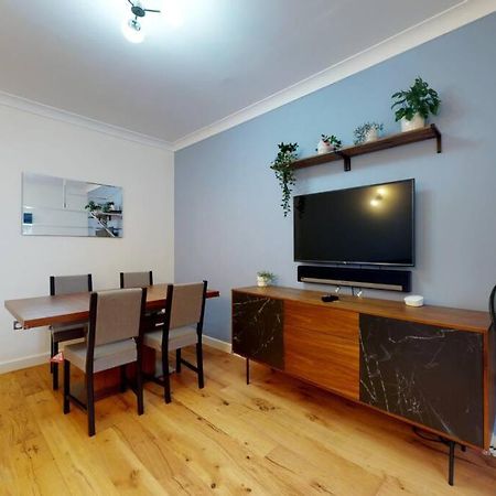 Lovely 2-Bedroom Flat Near Highgate London Bagian luar foto